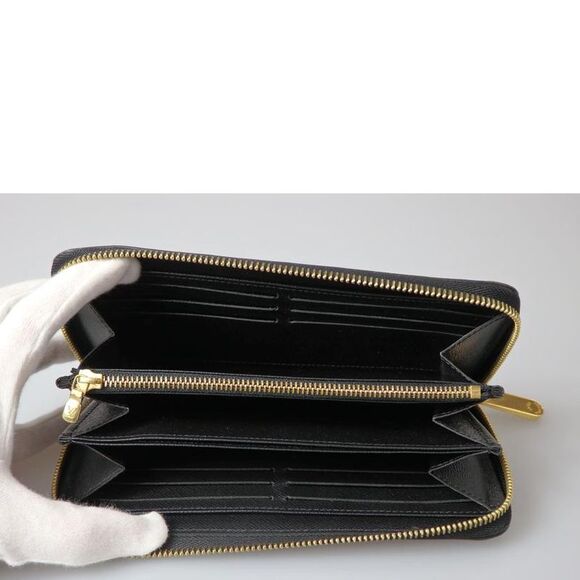 Louis Vuitton Zippy Wallet Black Leather